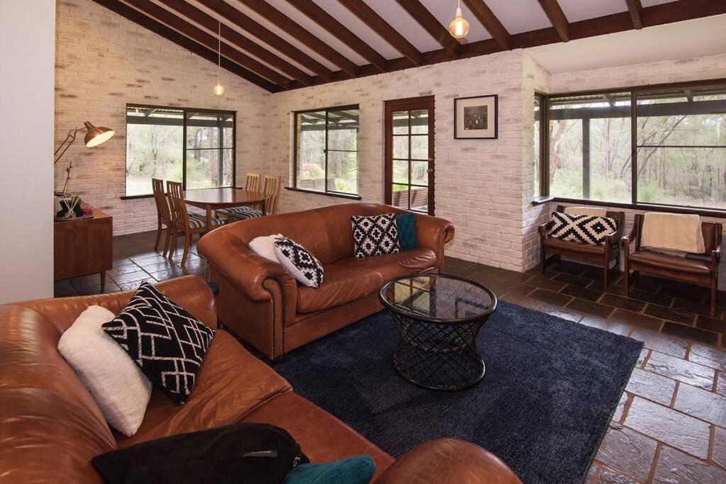 Kevill Hideaway Margaret River Villa ภายนอก รูปภาพ