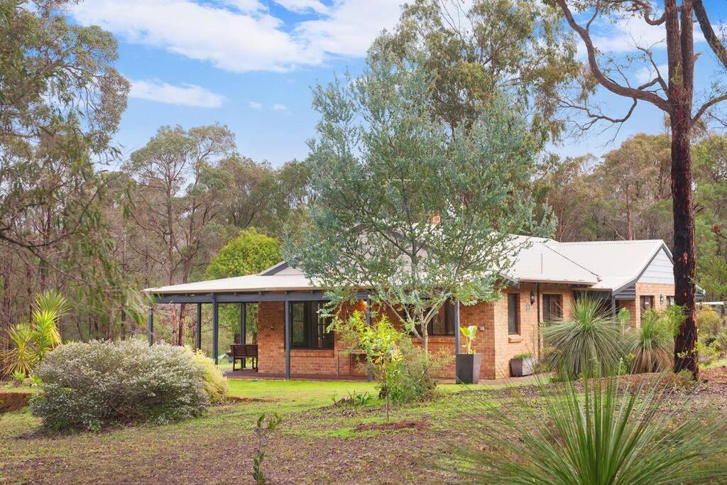 Kevill Hideaway Margaret River Villa ภายนอก รูปภาพ